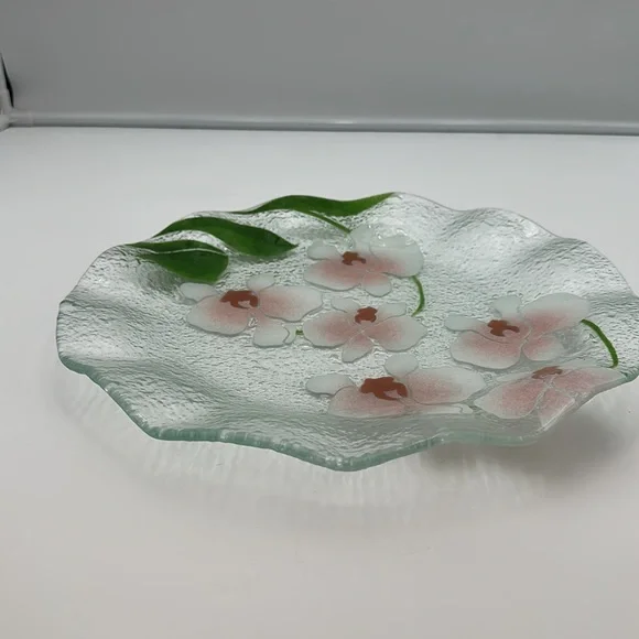 Fused Glass Scalloped Large Plate/Bowl Pink Pansies Green leaves - Picture 14 of 16